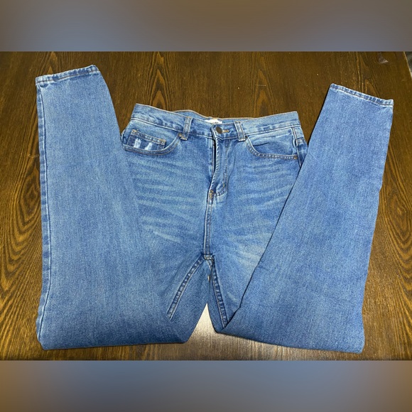 super down Ashley High Rise Jeans in Mid Blue Wash Size Medium - Picture 4 of 10
